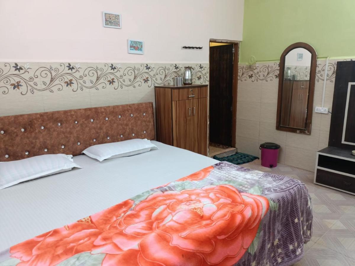 Xaviers Guest House كُلفا المظهر الخارجي الصورة